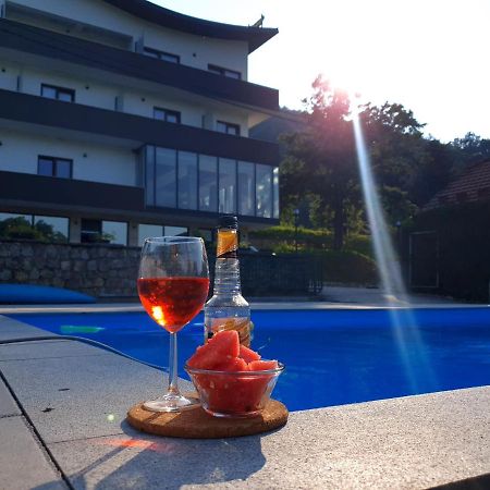 Hotel Lohovo Bihać Kültér fotó