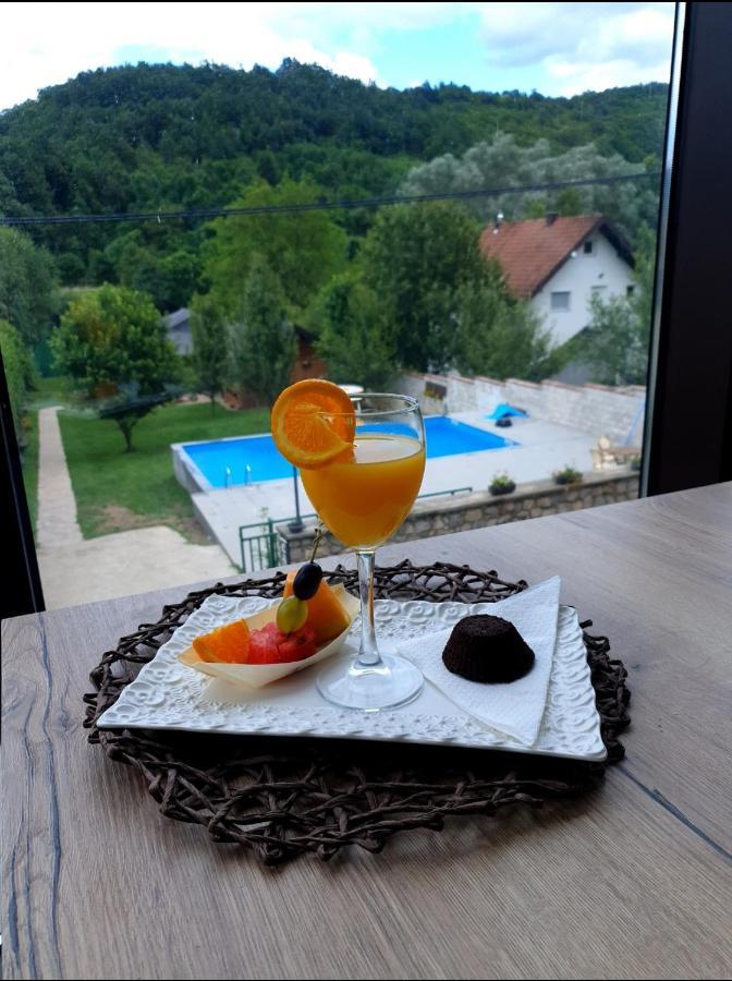 Hotel Lohovo Bihać Kültér fotó