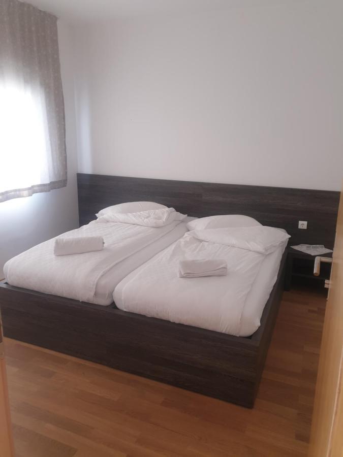 Hotel Lohovo Bihać Kültér fotó
