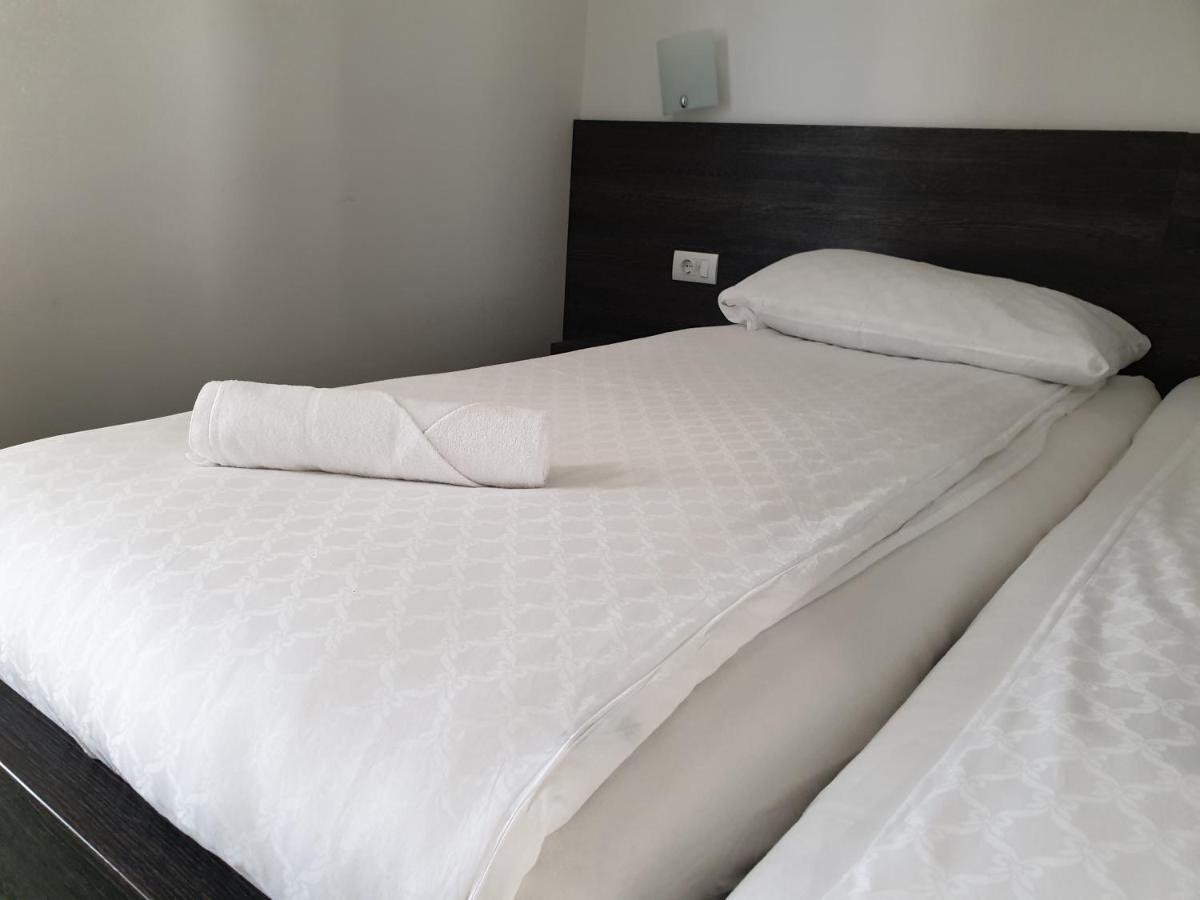 Hotel Lohovo Bihać Kültér fotó